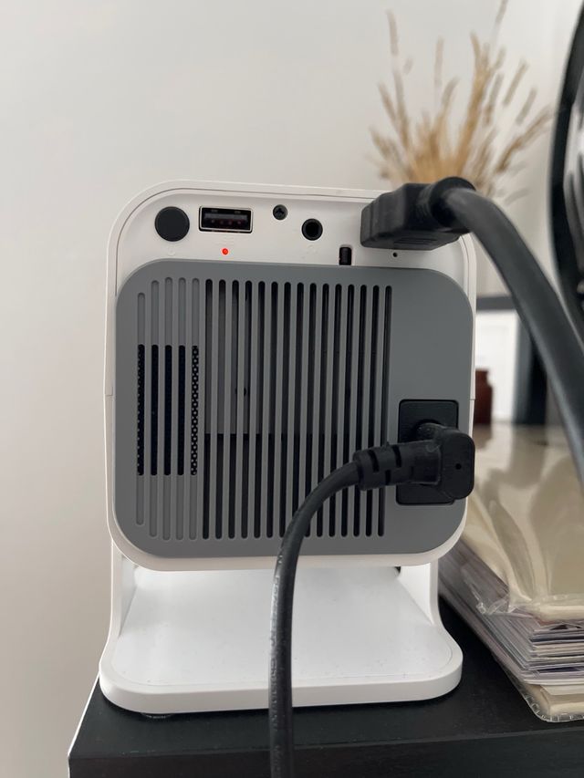 Proyector 1080p Nativo 20000 Lúmenes Blanco