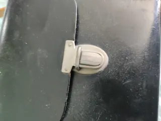 Caja vintage de piel negra