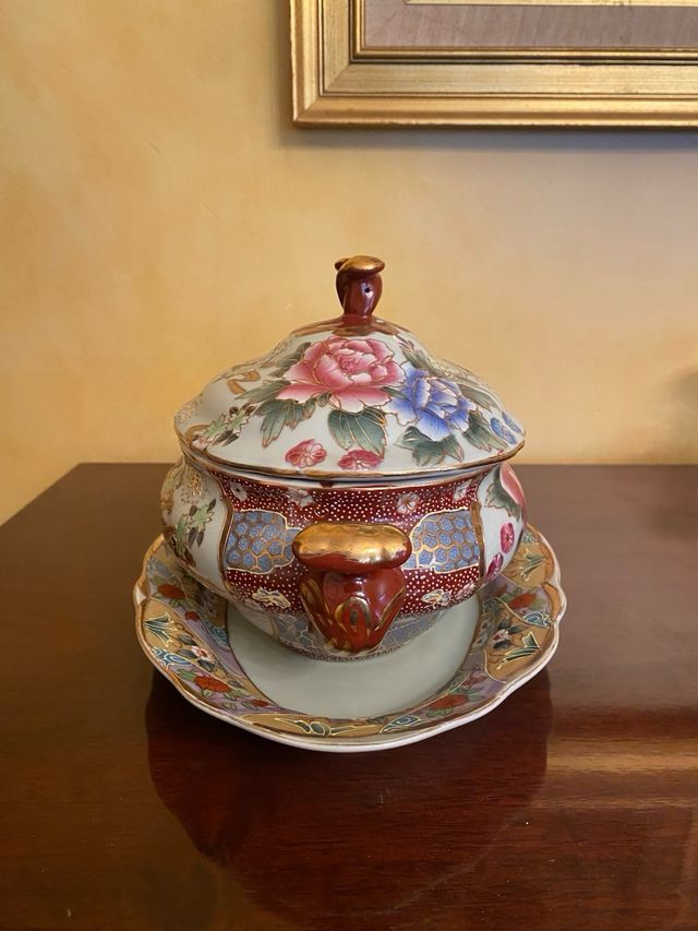 Sopera porcelana china floral