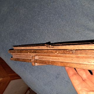 antiguo cepillo de carpintero acalanador