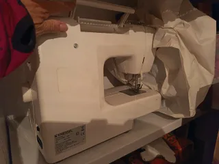 Máquina de coser Kneissel