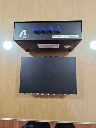 Switch Video Audio 4 Puertos