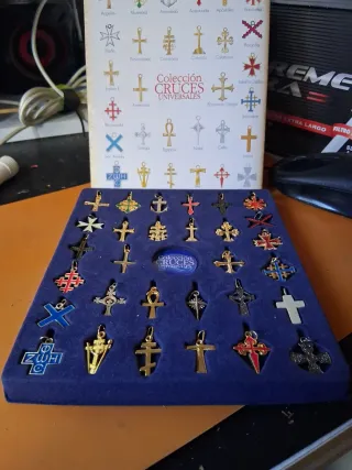 Colección Cruces Universales