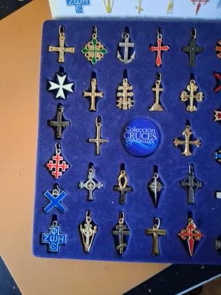 Colección Cruces Universales