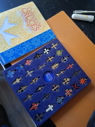 Colección Cruces Universales