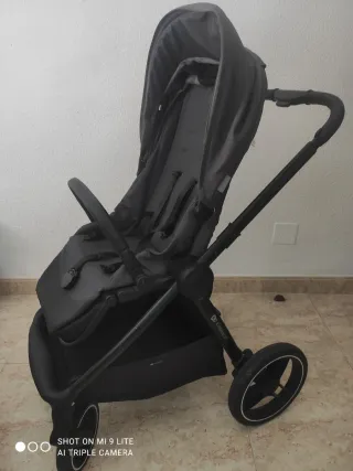 Carro Kinderkraft Nea con capazo