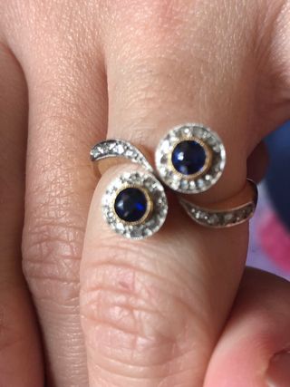 Anillo Oro 18k 2 Zafiros y Diamantes