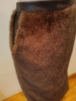 Gonna pelliccia marrone