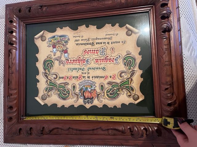 Marco antiguo madera tallada con cristal