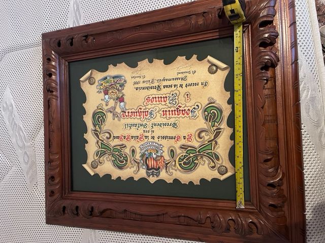 Marco antiguo madera tallada con cristal