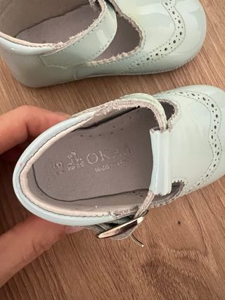 Zapatos de bebé charol