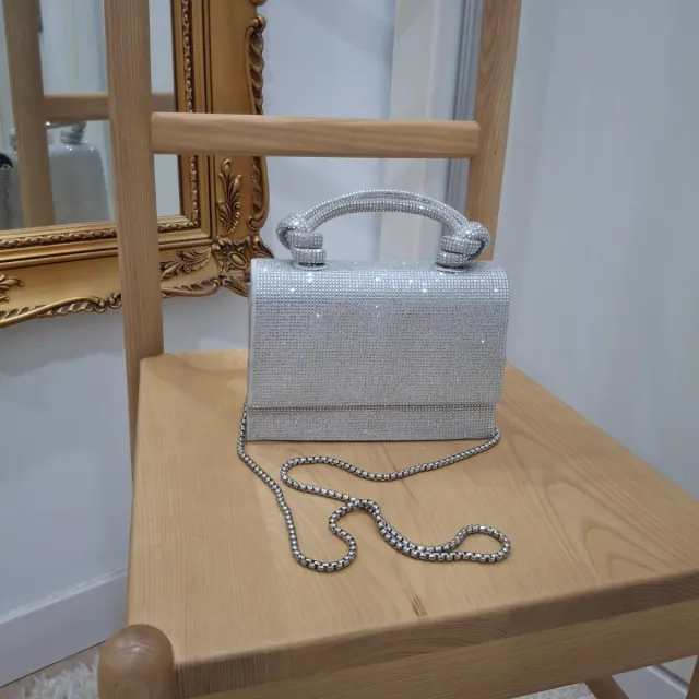 Bolso rígido Zara strass plata