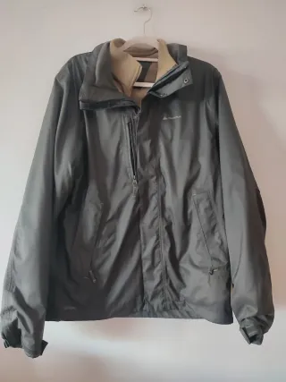 Chaquetón marron con forro polar extraíble