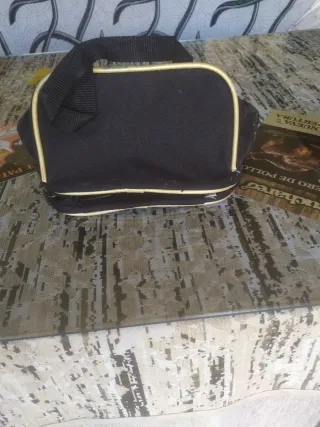 Neceser Real Madrid Hombre Negro y Dorado