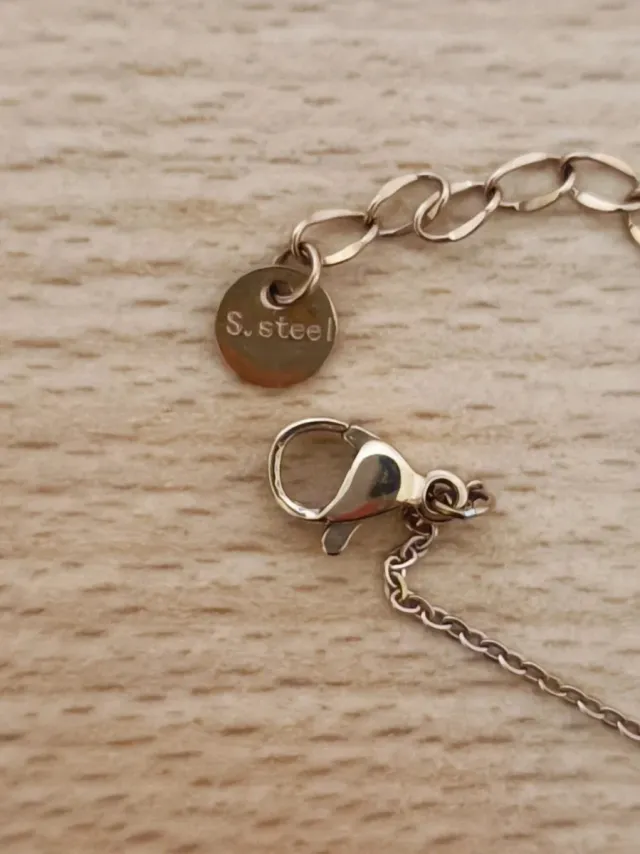 Collana color oro rosa con strass