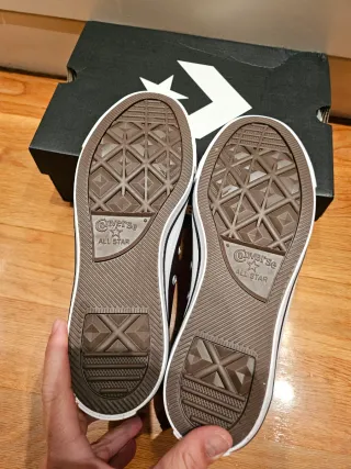 Zapatillas Converse Talla 41 granate