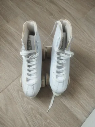 Patines blancos talla 38
