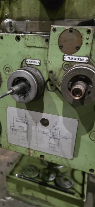 Fresadora LAGUN FCM 1600