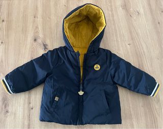 Cazadora reversible bebé azul y mostaza
