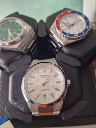 Casio Edifice Automático Plata/Blanco