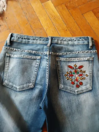 Pantaloni Y2K con ricami argento