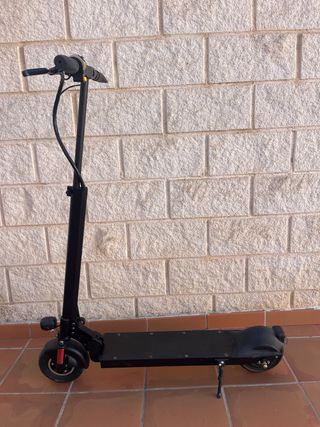 Patín Eléctrico Negro