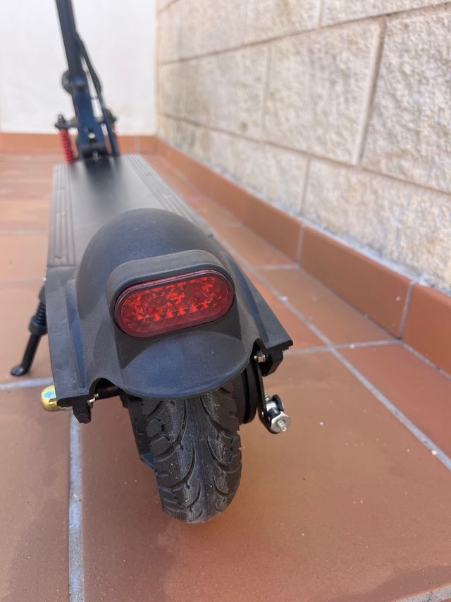 Patín Eléctrico Negro