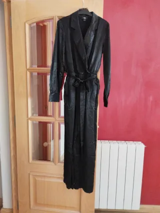 Mono C&A satén negro