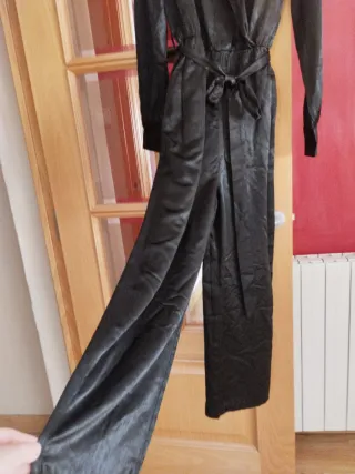 Mono C&A satén negro