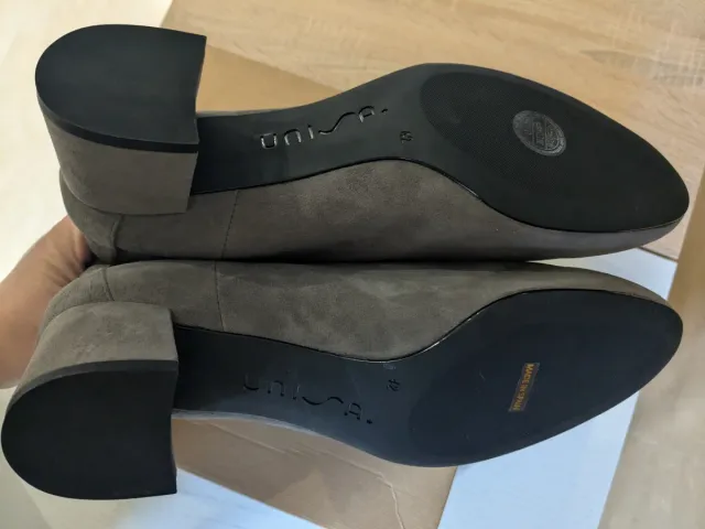 Botines piel gris Wonders talla 42 nuevos