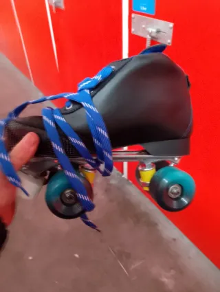 Patines Quad/hockey Barovari Negros