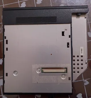 Hardisk Hitachi 160GB SATA + DVDRW