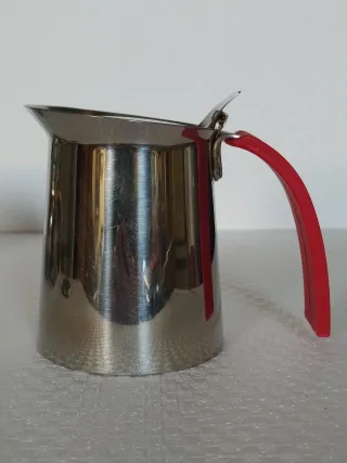 Caffettiera "Kitty Express" by Guido Bergna