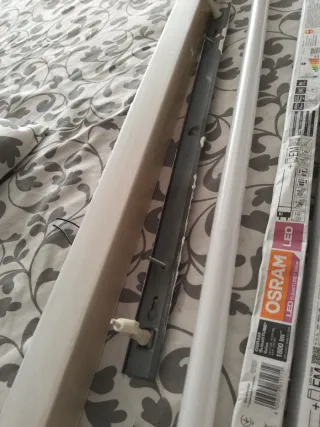 Tubos fluorescentes Philips y otros