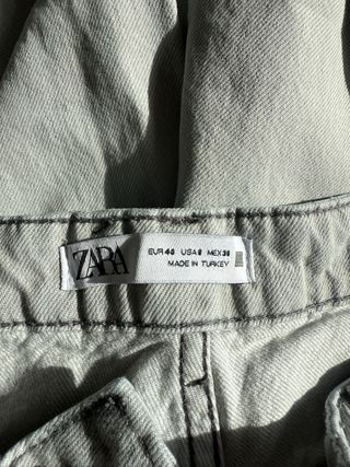 Pantalón palazzo gris Zara