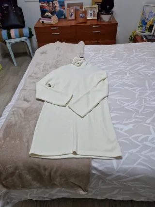 Vestido/Jersey Zara Oversize Beige Talla M