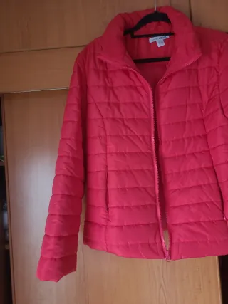 Chaqueta acolchada roja