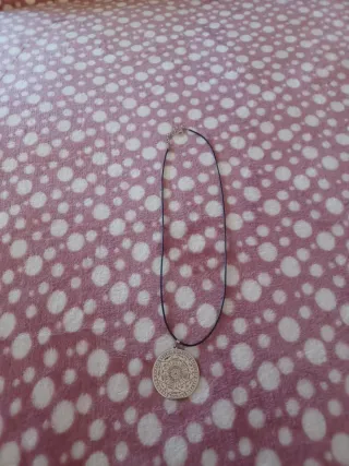 Collana portafortuna con ciondolo