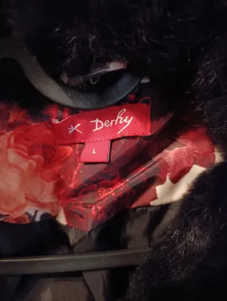 Chaqueta Derhy floral con cinturón