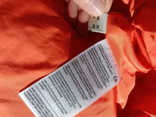 Cazadora bomber acolchada naranja