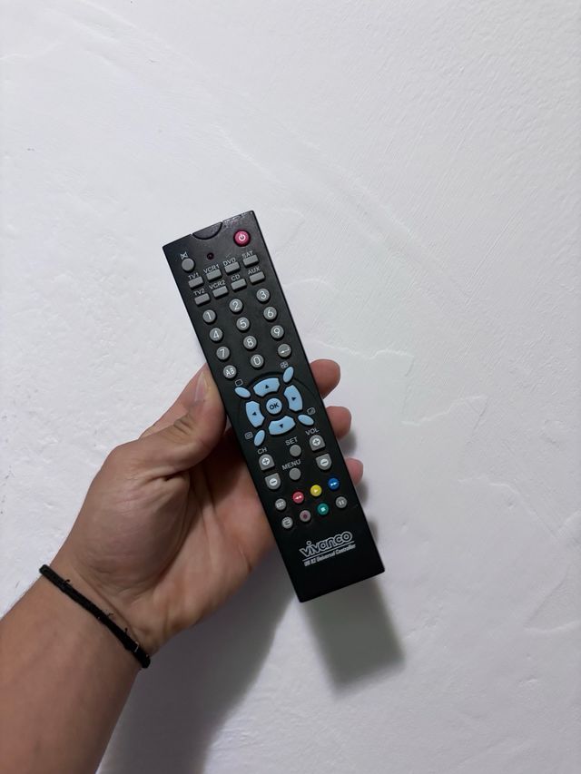 TV Samsung Negra y Plateada