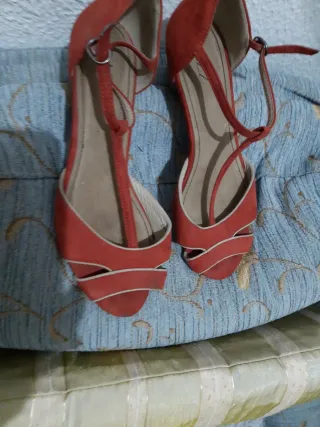 Tacones de baile rojos para mujer