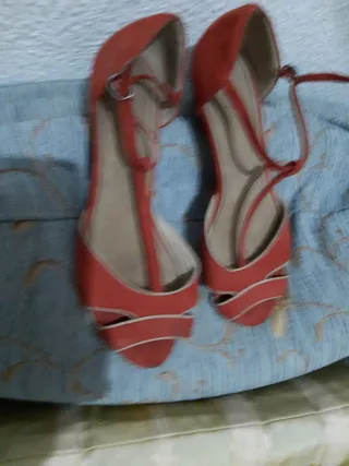 Tacones de baile rojos para mujer