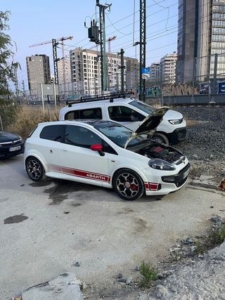 Abarth Punto Evo 2013