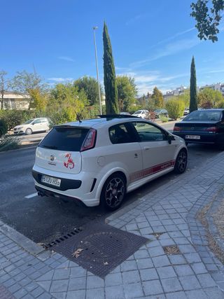 Abarth Punto Evo 2013