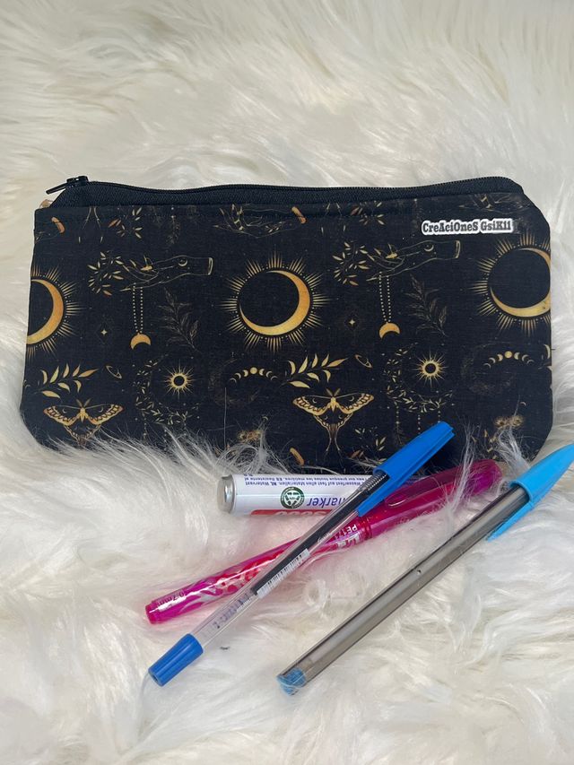 Estuche Místico Luna y Manos