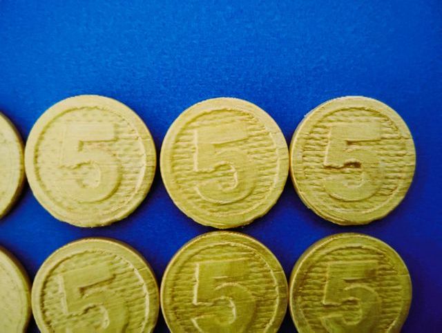 Token monedas doradas plástico