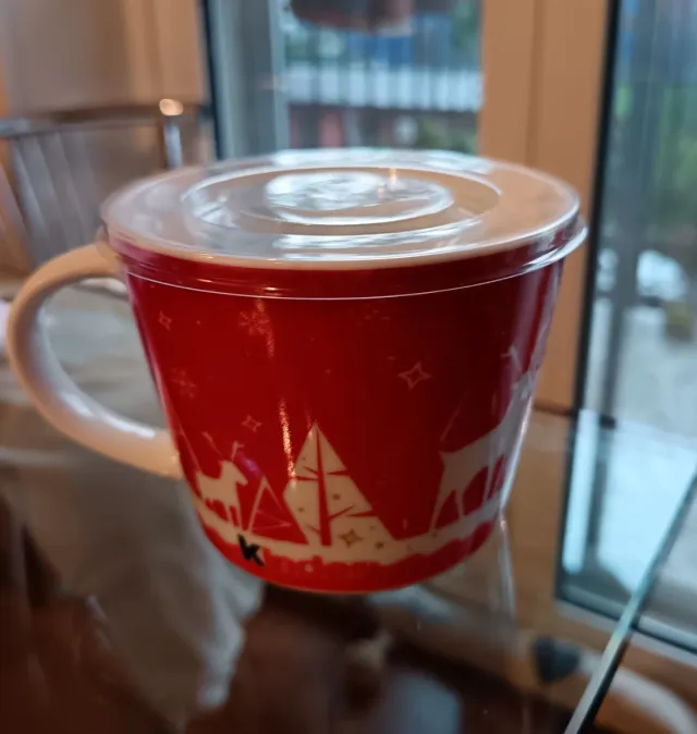 Tazza Natale Kinder Rossa con Renna