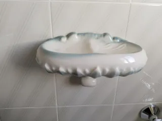 Toalleros jaboneras y portarollos de baño vintage