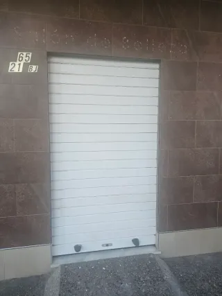 Persiana enrollable de aluminio